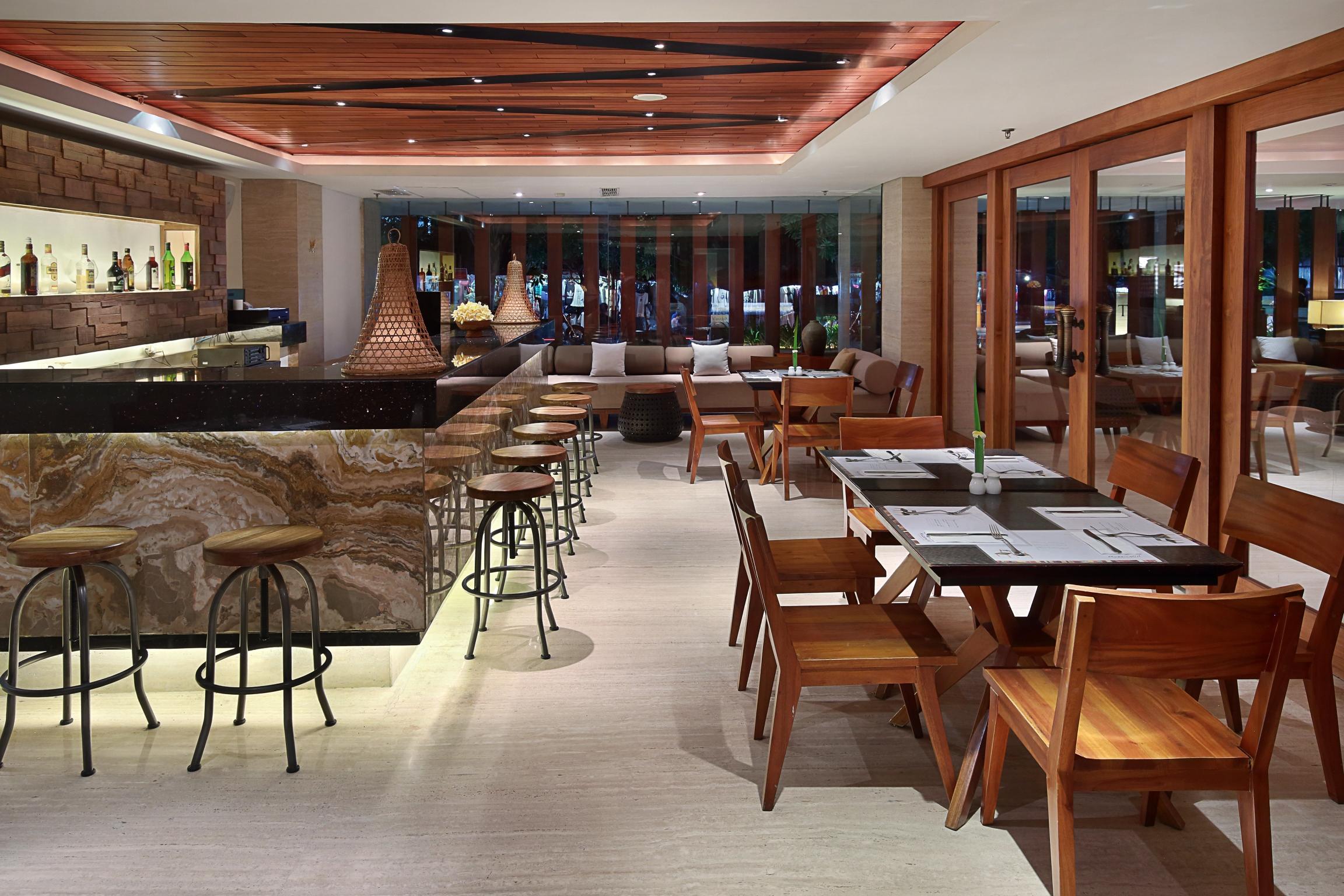The Magani And 5* Legian