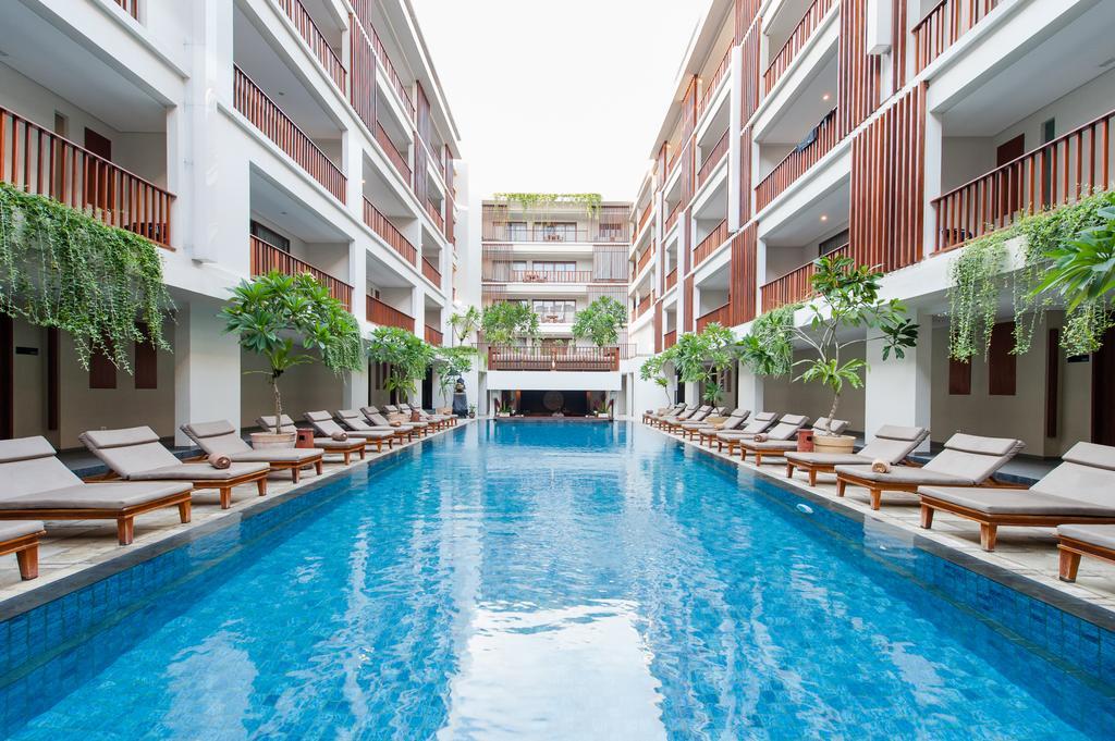 The Magani And Hotel